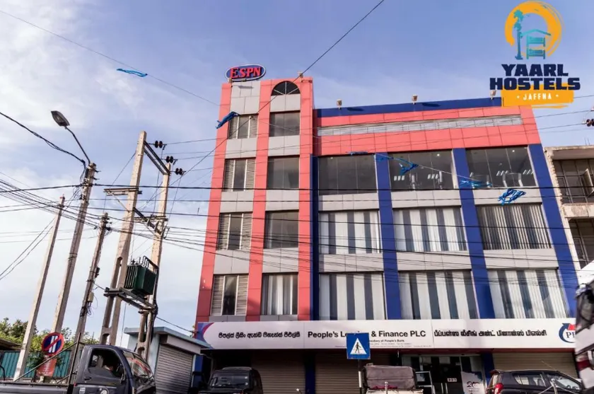 Yaarl Hostels - Image 1