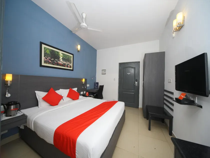 StayEasy Tiruvanmiyur (Unit of Prohotel) - Image 1