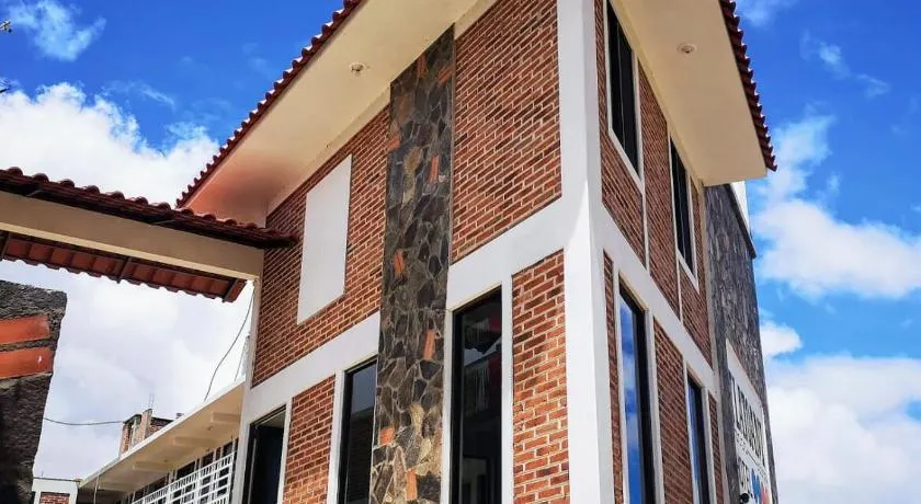 Hotel Tlatoani - Image 1