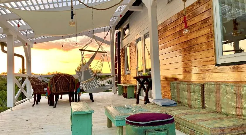 ECO retreat lodge for 8 people - Image 1