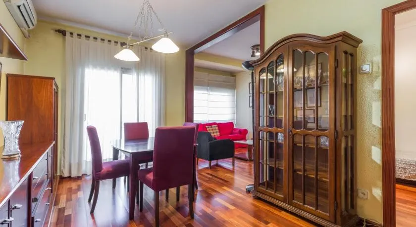 ApartEasy - Port Barcelona - Image 1