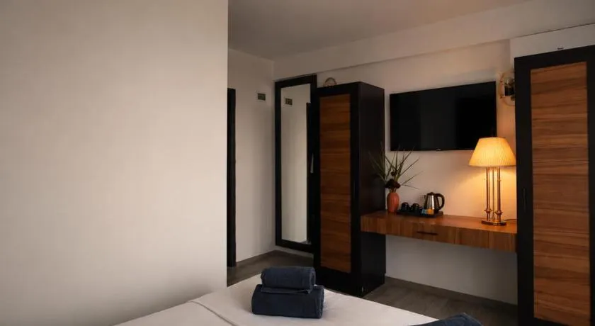 Hotel Amur - Image 1