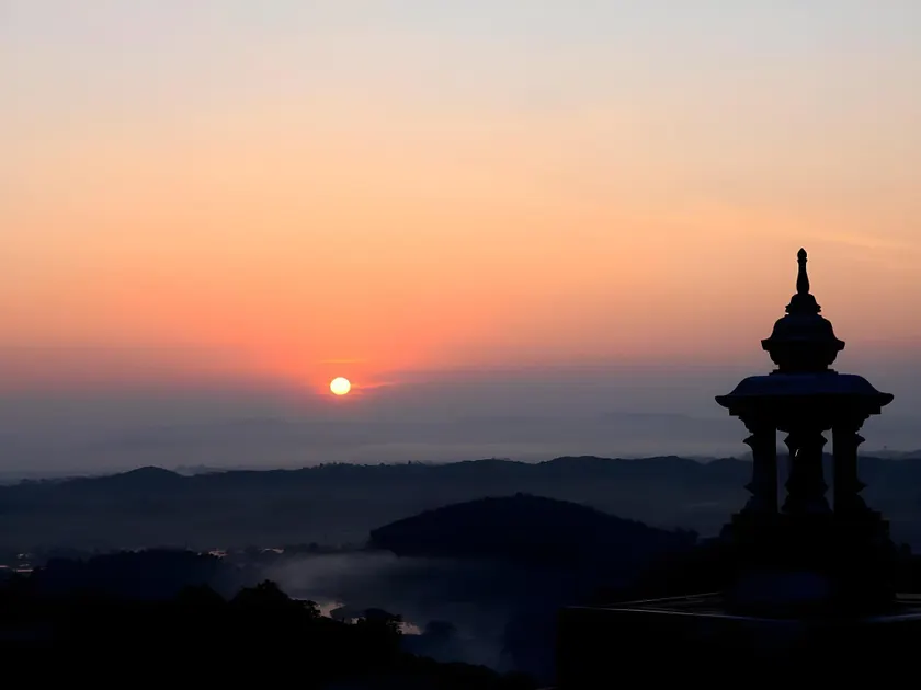 Rai Kaset Phu Praewa Hotel - Image 1