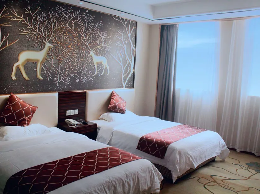 Tida Theme Hotel - Image 1