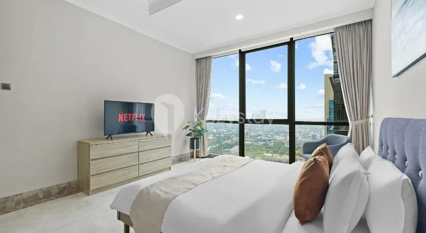 Calma by Kozystay - SCBD - Image 1