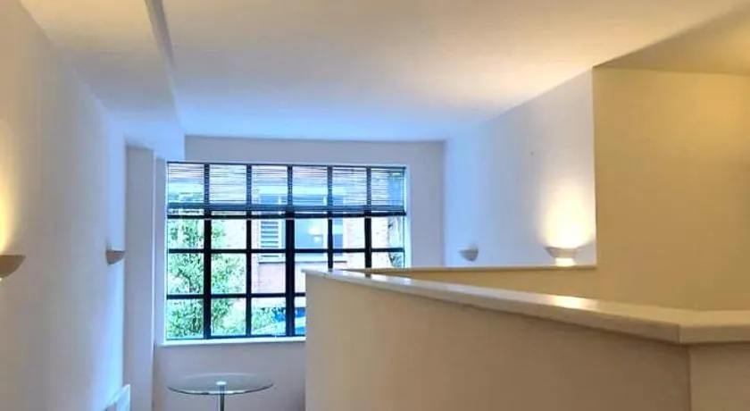 Anlaby Apartments - Image 1