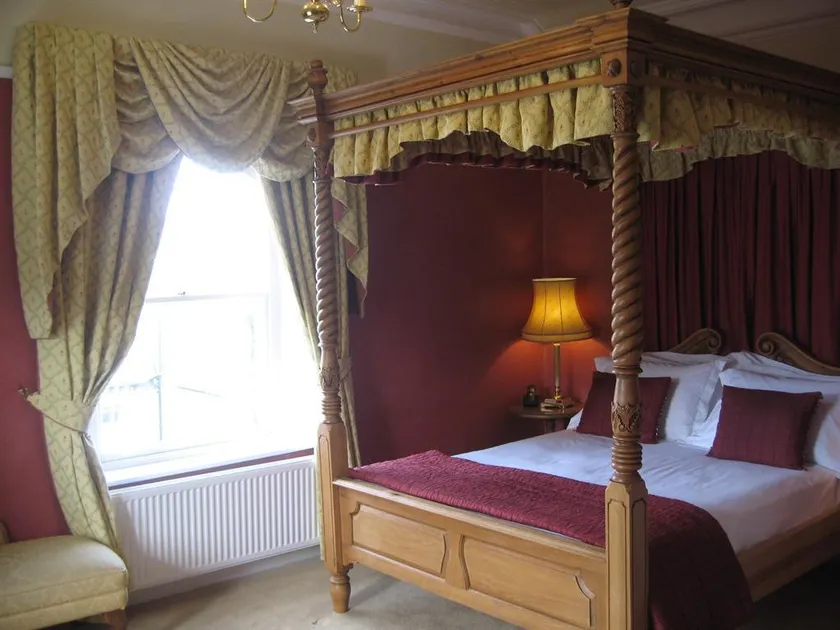 Stonegarth Guest House - Image 1