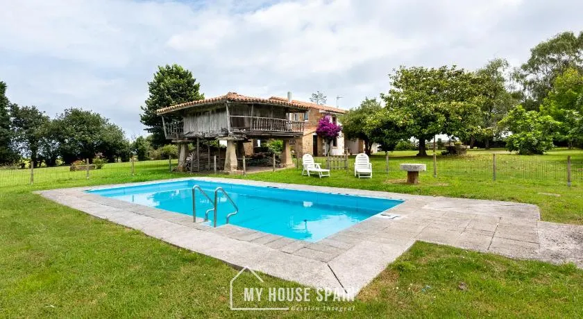 MyHouseSpain - Argüero, chalet con piscina - Image 1