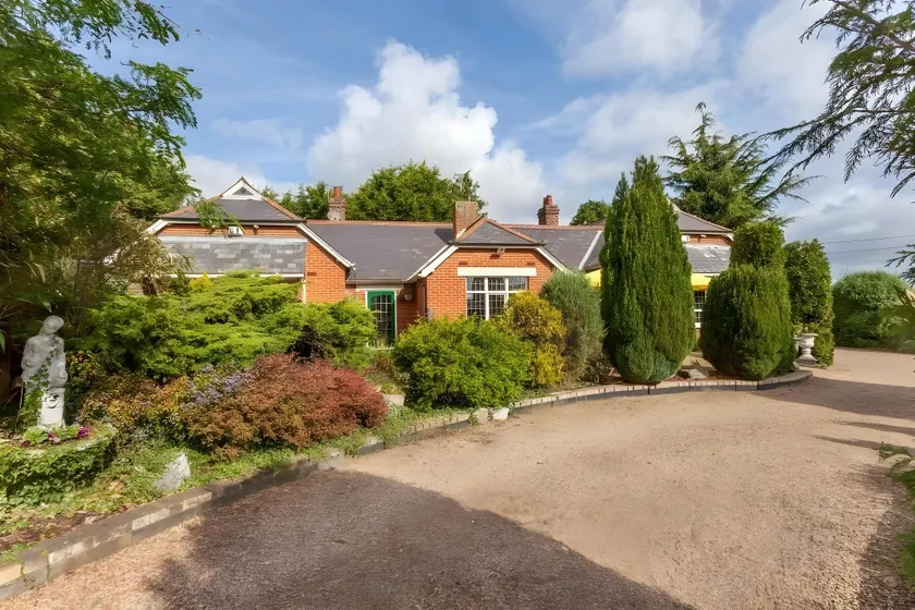 Cosy Pet-Friendly Norfolk Broads Retreat - Image 1