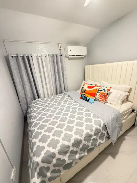 2 Bedroom Townhouse with Netflix Near Toril Bago Ulas Parking Instructions in Photos - Image 1