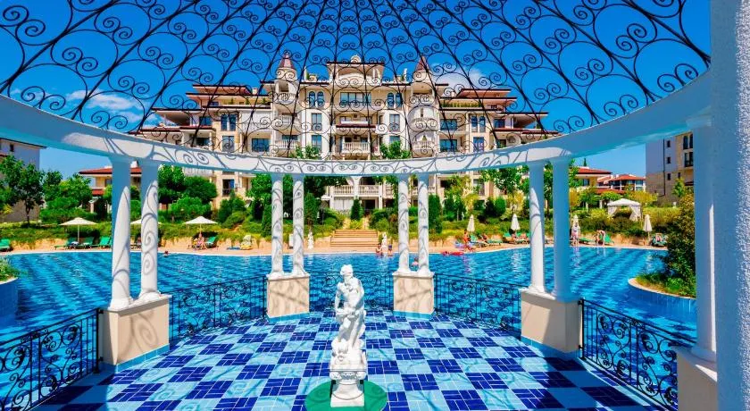 Poseidon VIP Residence Club Balneo & SPA Resort - Image 1