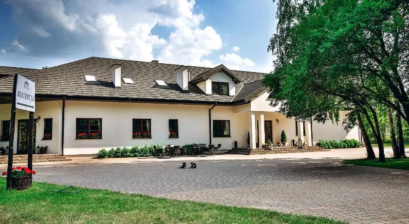 Dwór Klembów - Image 1