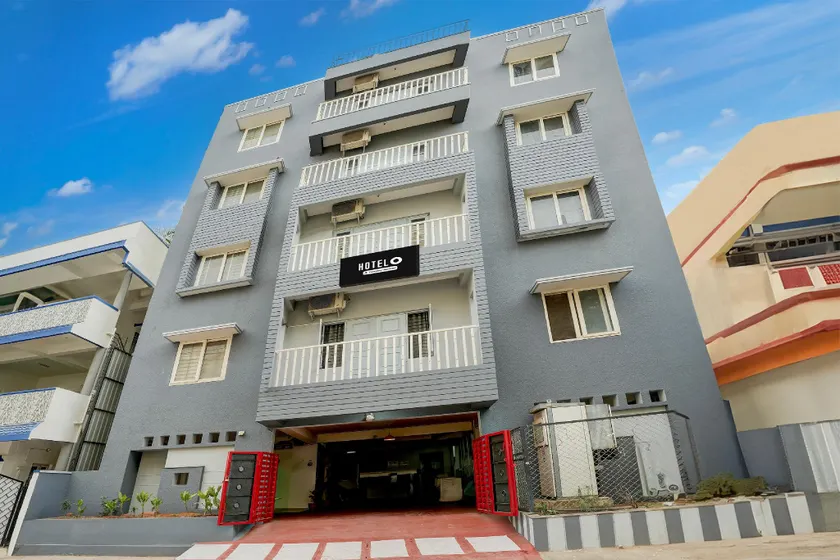 Super Oyo Elite Stays Near Nexus Whitefield (The Forum Neighbourhood Mall) - Image 1