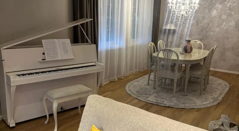 Magnhilds Luxury Apartment - Image 1
