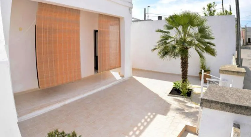 Casa Italia - Image 1