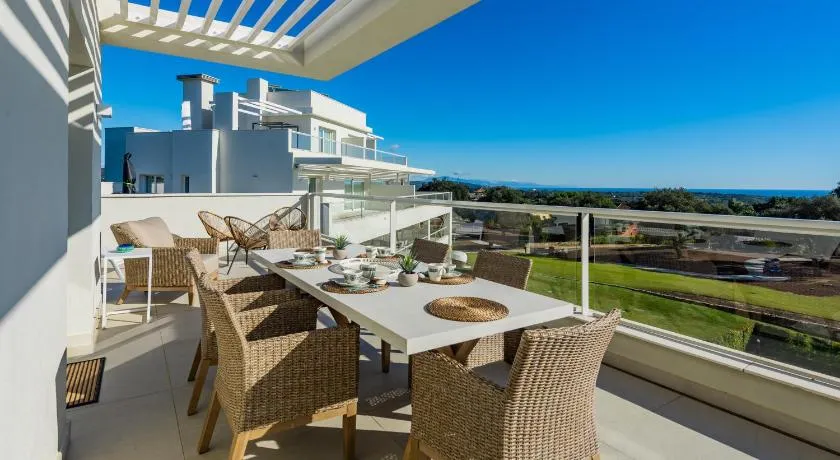 Paradise Penthouse San Roque - Image 1