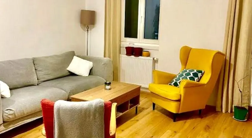 MariaHilferHome - Image 1