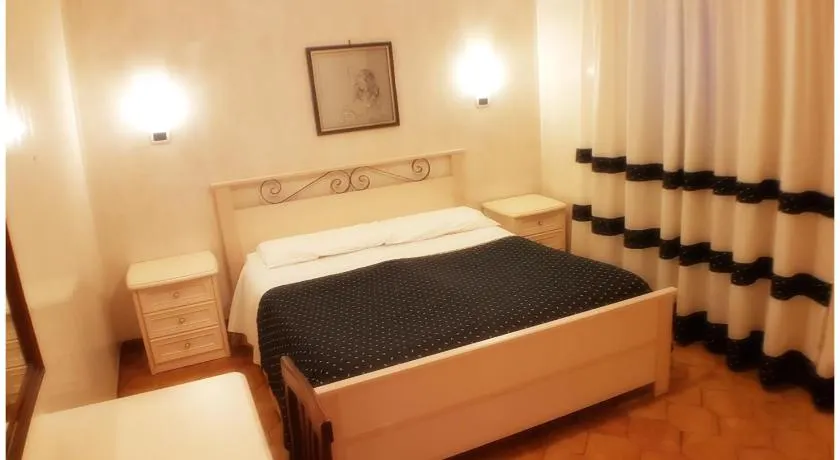 Hotel Pisani - Image 1