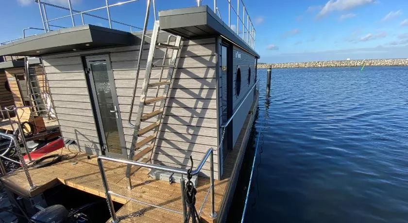 Hausboot Fjord Capella - Solarboot in Barth - Image 1