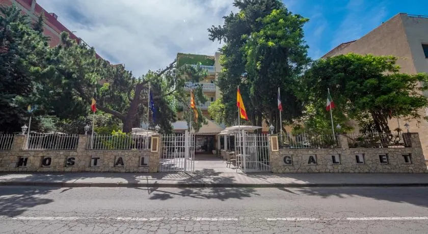 Hostal Gallet - Image 1