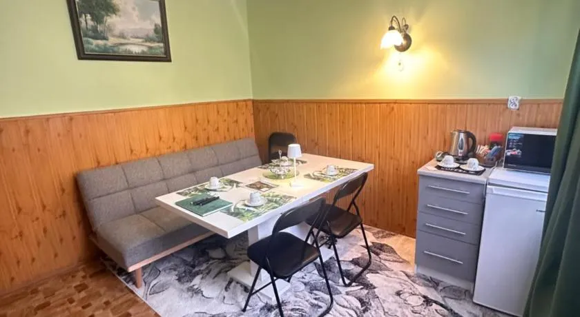 Wypoczynek Między Świerkami - Image 1