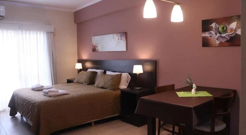 Antares Apartments - Image 1