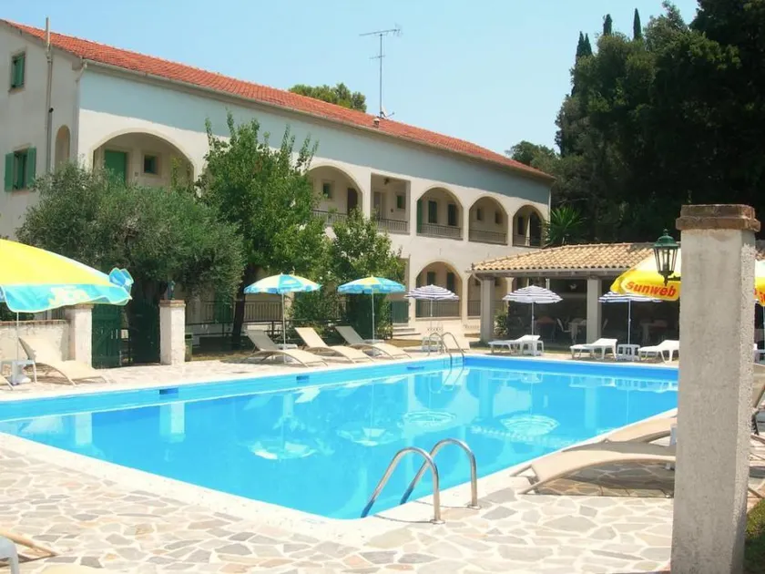 VILLA KARMAR - Image 1