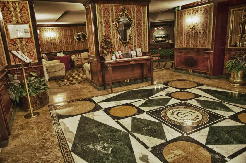 Hotel Cilicia - Image 1