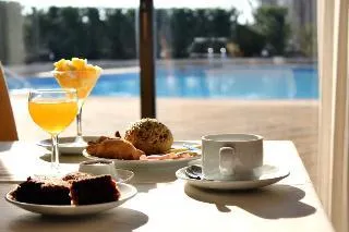 Hotel Premium - Image 1