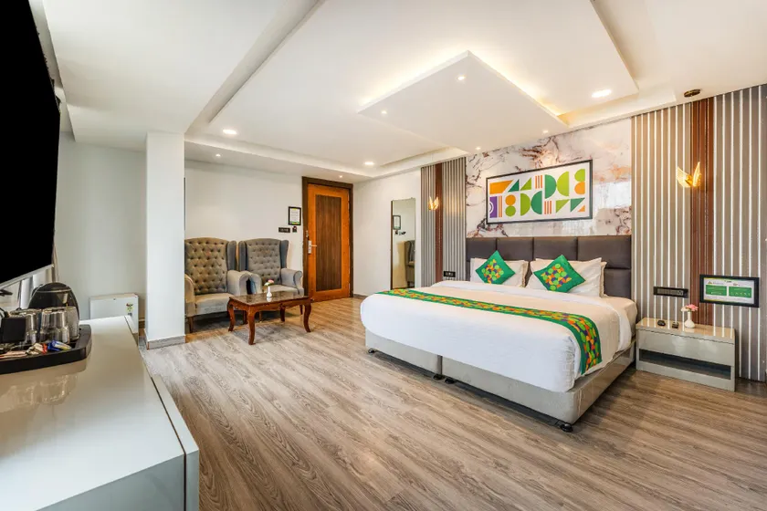 Treebo Premium Landmark Prayagraj - Image 1