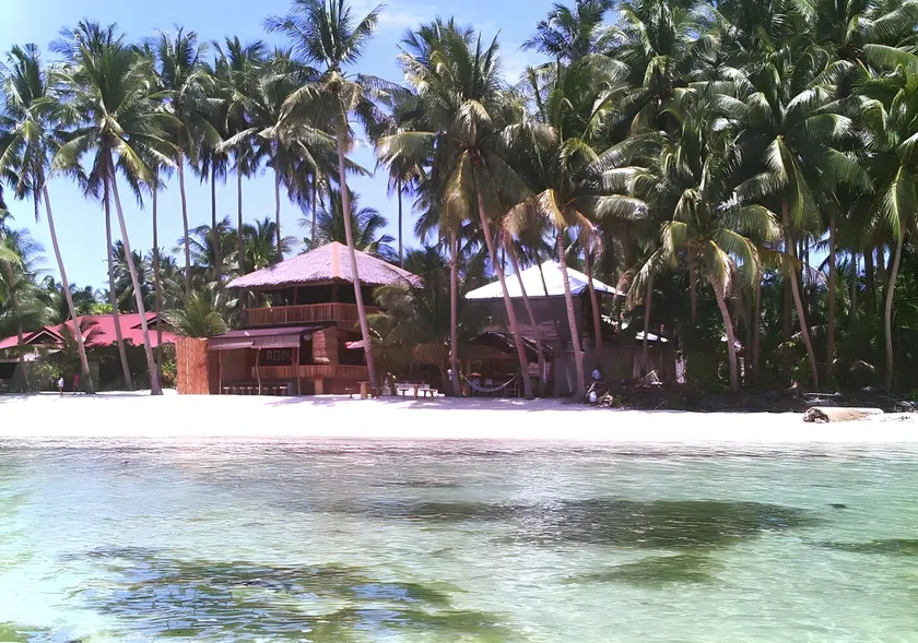 JJS BACKPACKERS VILLAGE - Image 1