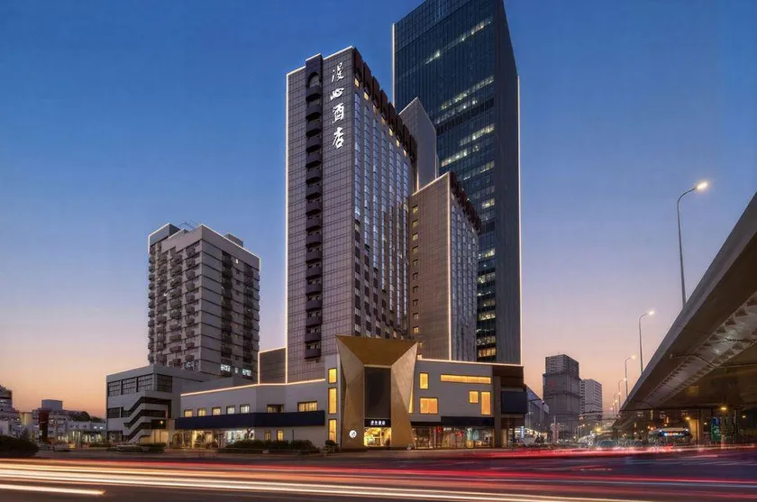 Shanghai JingAn ManXin Hotel - Image 1