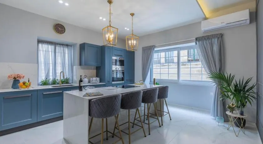 New & unique apartment - A 5 minutes ferry to capital city of Valletta - Image 1