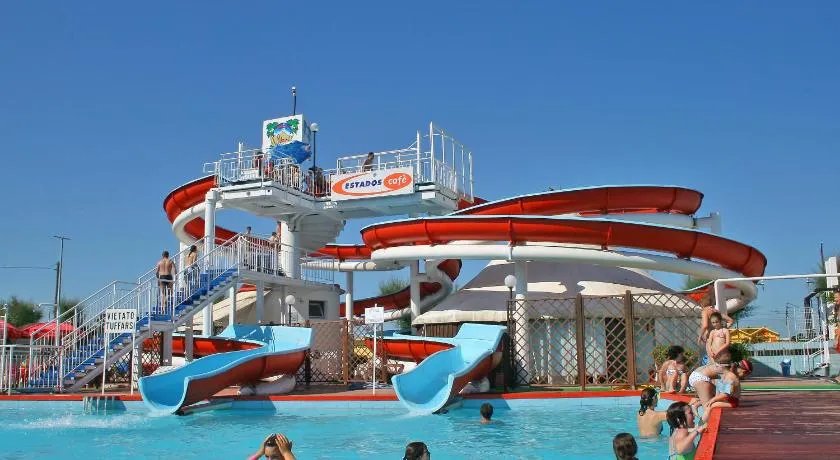 Hotel Mignon Riccione Fronte Mare - Image 1