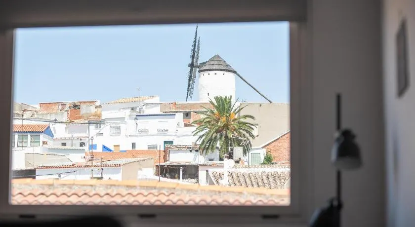 Ático céntrico con vistas a Los Molinos - Image 1