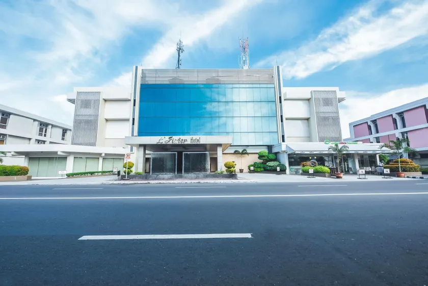 L'Fisher Hotel Bacolod - Image 1