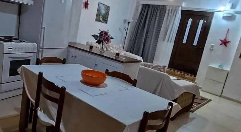 Ευρύχωρο και άνετο διαμέρισμα στην Ιτέα Joanna's Apartment - Image 1