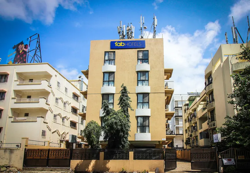 FabHotel Magnus Calypso Viman Nagar - Image 1