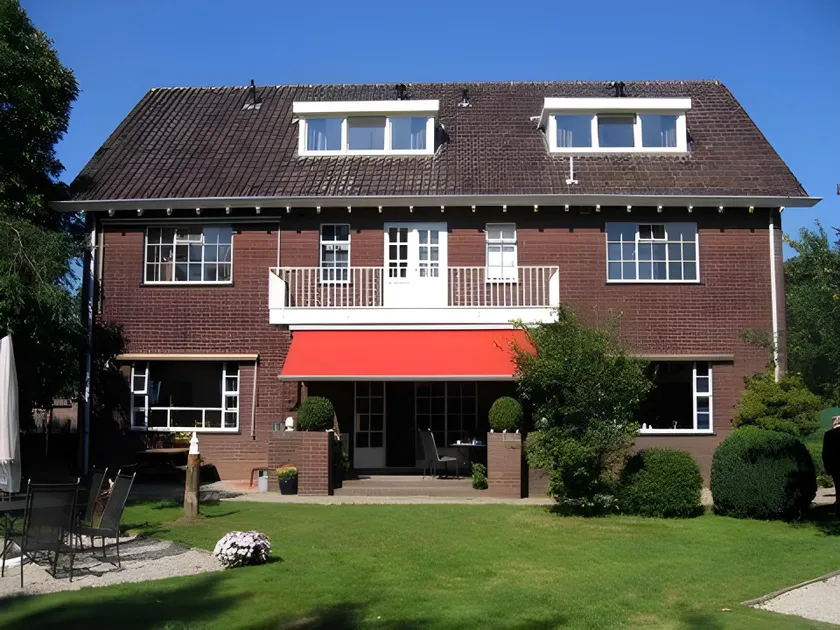 BergOpwaerts - Image 1