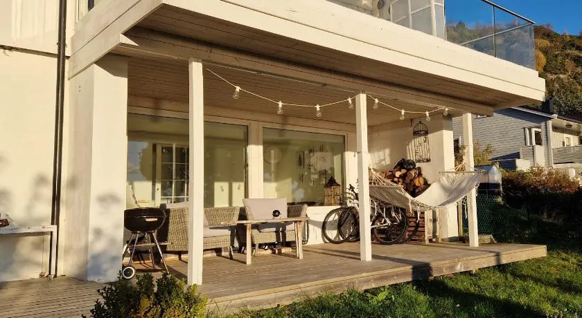 Relaxing place on Godøya - Image 1