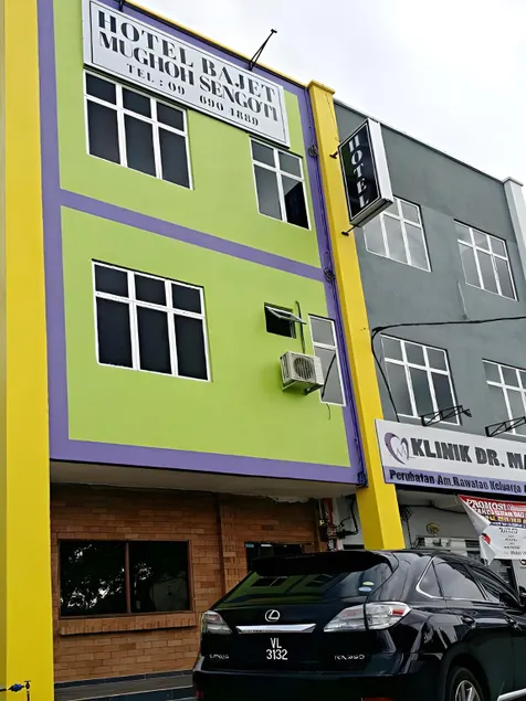 HOTEL BAJET MUGHOH SENGOTI - Image 1