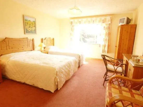 Clifford´s Ocean View B&B - Image 1