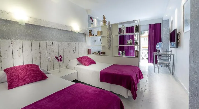 Seguro de Sol Studios - Image 1