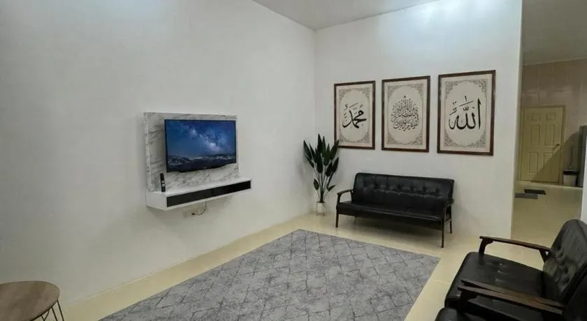 13Homestay - Islamic - Image 1