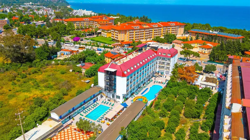 Anita Matiate Hotel - Image 1