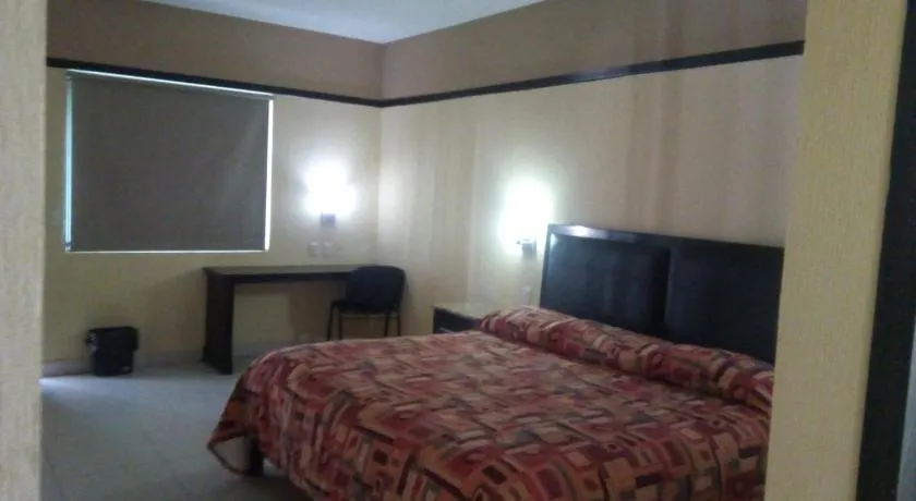 Jalyd Inn - Image 1