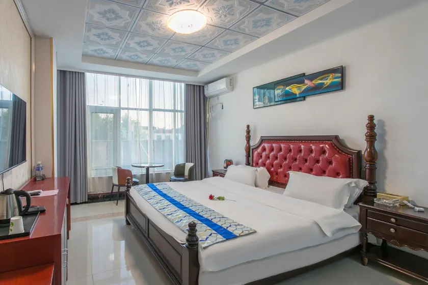Guozhen Express Hotel - Image 1
