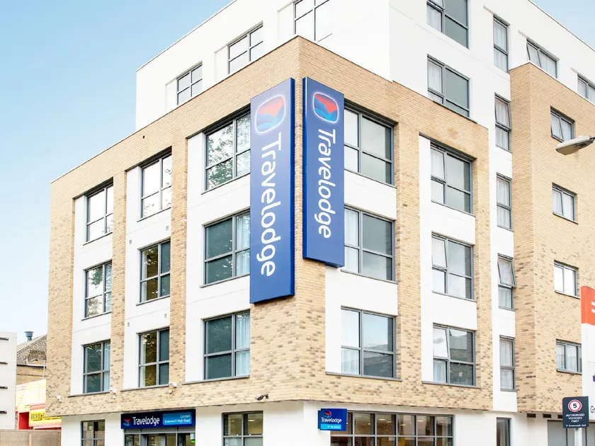 Travelodge London Greenwich High Road - Image 1