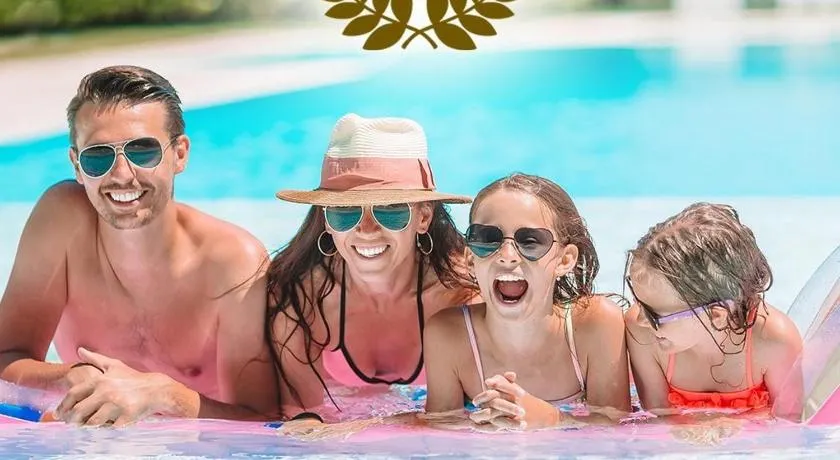 Rich Boutique Hotel - Image 1