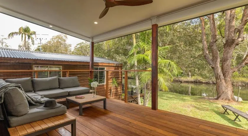 Charlottes Hideaway - Image 1